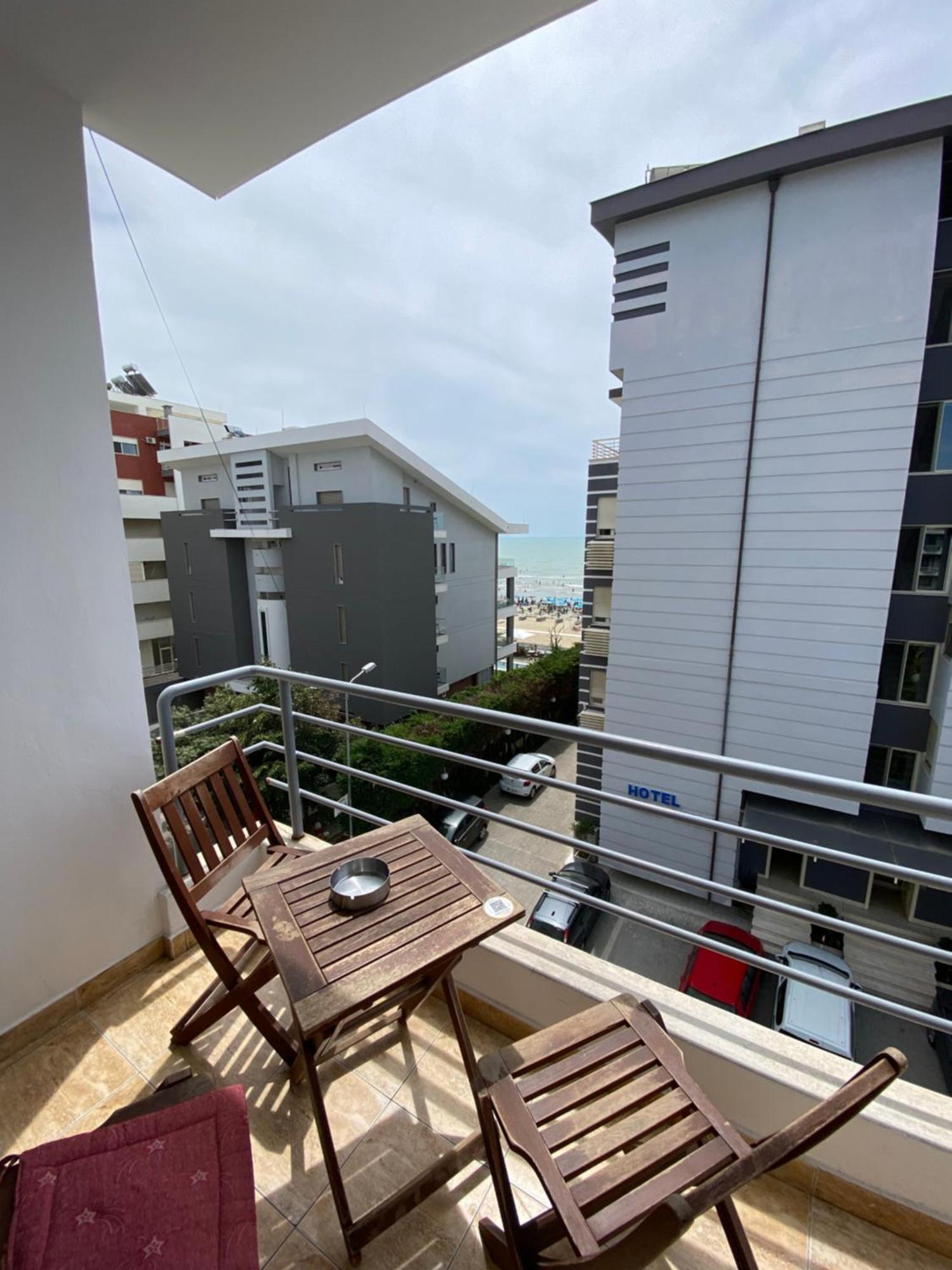 Leo Apartament Durrës Eksteriør billede