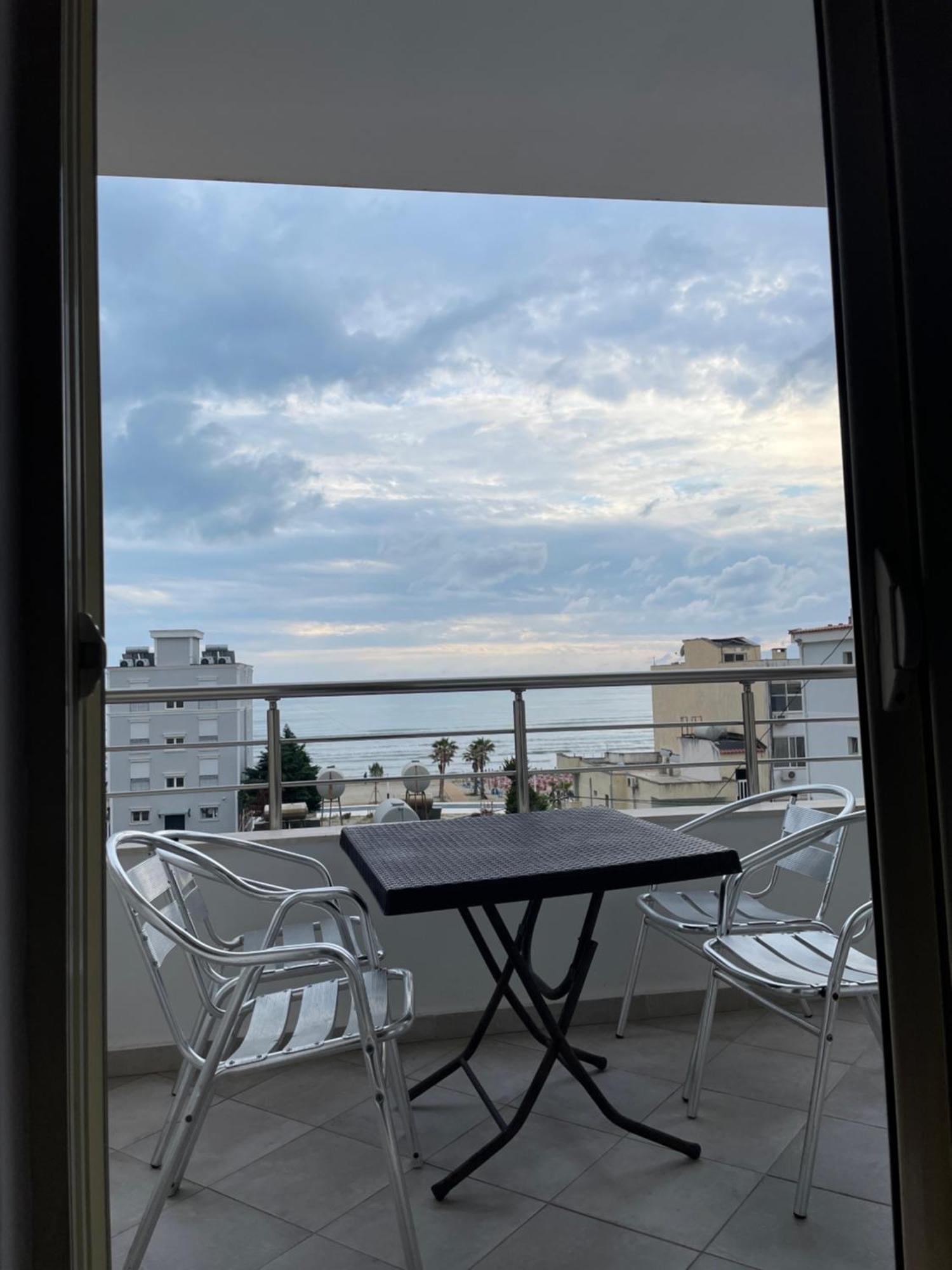 Leo Apartament Durrës Eksteriør billede